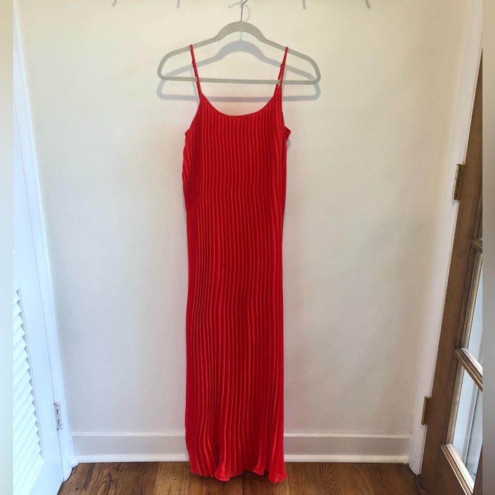 Banana Republic Pleated Maxi